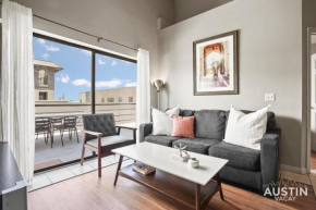 King Beds and Patio Dining in ATX West Campus Gem